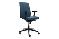 Distro-työtuoli on laadukas työtuoli monipuolisilla säädöillä. Tuoli sopii niin työpaikalle kuin kodin työpisteeseen.